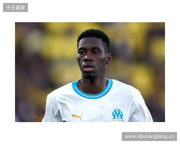 水晶宫vs利兹联：布伦南-约翰逊、伊斯梅拉-萨尔首发，卡尔弗特-勒温、卢卡斯-恩梅加出战