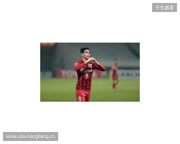 半场-约尼查助攻卡约、奥斯卡建功卡尔采夫双响 玉昆暂3-2新鹏城